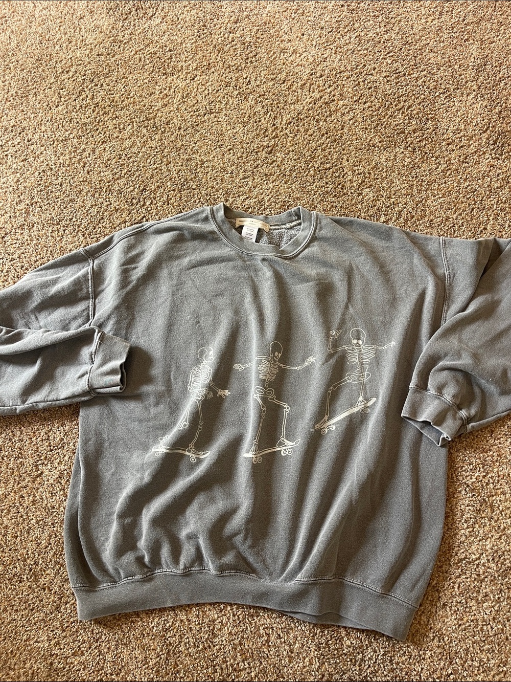 Skeleton sweatshirt